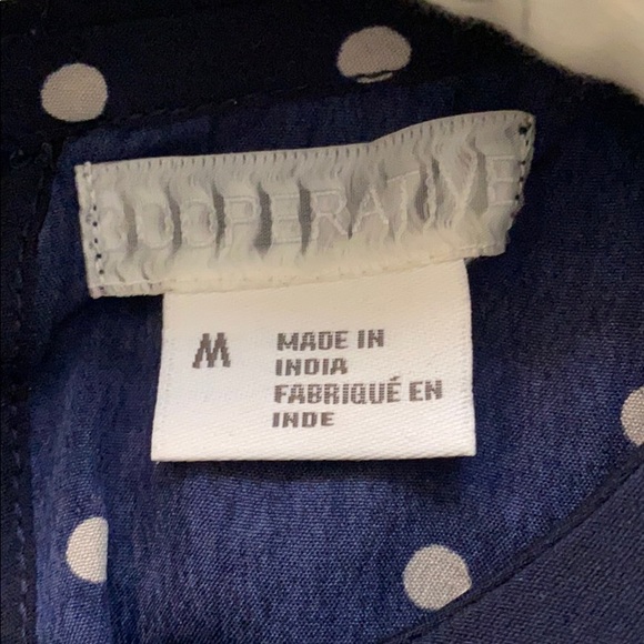 Cooperative Polka Dot Round Collar - Picture 4 of 4